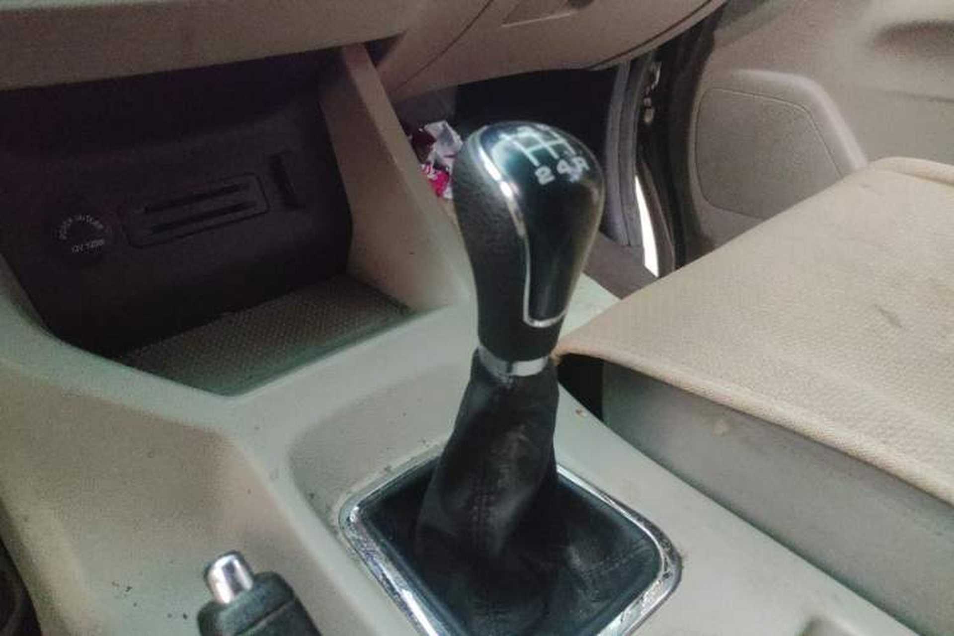Used FORTHING Lingzhi 2019 V3 1.6L 2-Seat Logistics Version Gear Lever