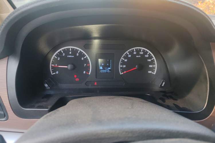 Used FORTHING Lingzhi 2019 V3 1.6L 2-Seat Standard Model China VI Instrument Cluster