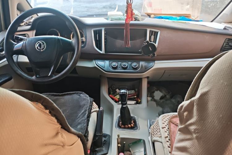 Used FORTHING Lingzhi 2019 M5 1.6L 7-Seater Exclusive Model China VI Standard Interior 2