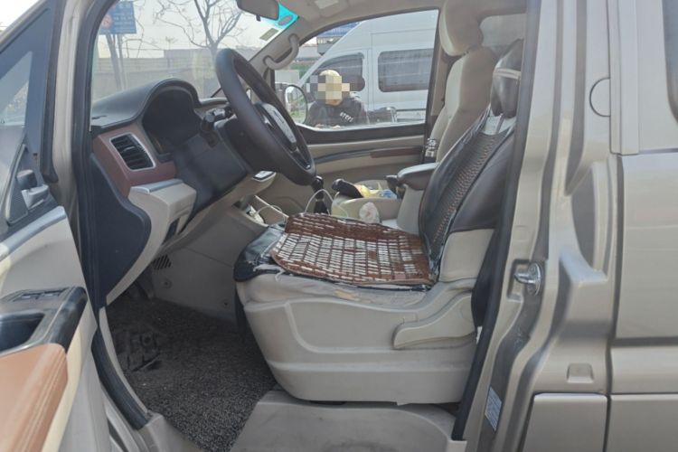 Used FORTHING Lingzhi 2019 M5L 1.6L 7-Seater Standard Model China VI Left Front Seat
