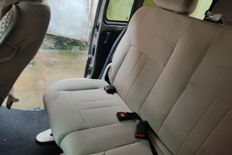 Used FORTHING Lingzhi 2019 M5L 1.6L 7-Seater Base Model China VI Standard Left Rear Seat