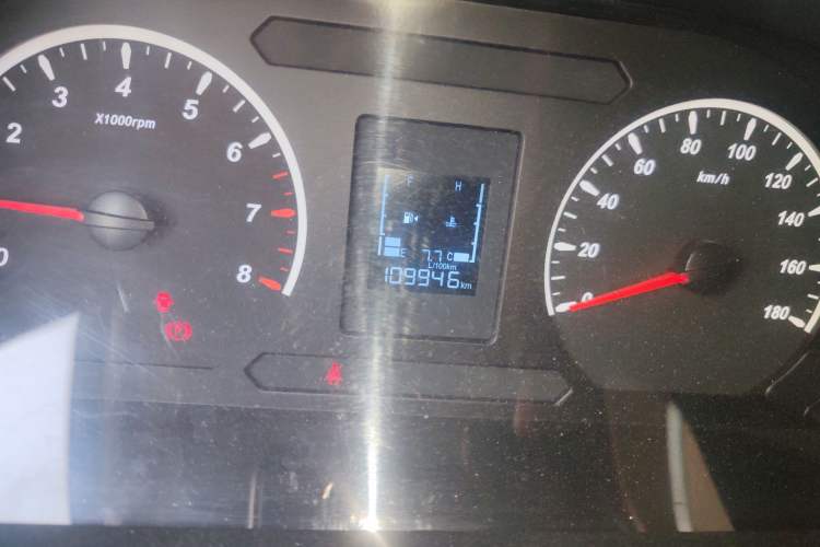 Used FORTHING Lingzhi 2019 V3 1.6L 2-Seat Standard Model China VI Odometer Close Up