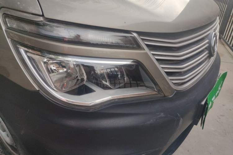 Used FORTHING Lingzhi 2019 V3 1.6L 2-Seat Logistics Version Right Front Headlight