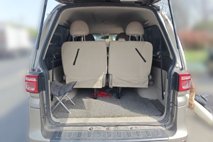 Used FORTHING Lingzhi 2019 M5L 1.6L 7-Seater Standard Model China VI Trunk