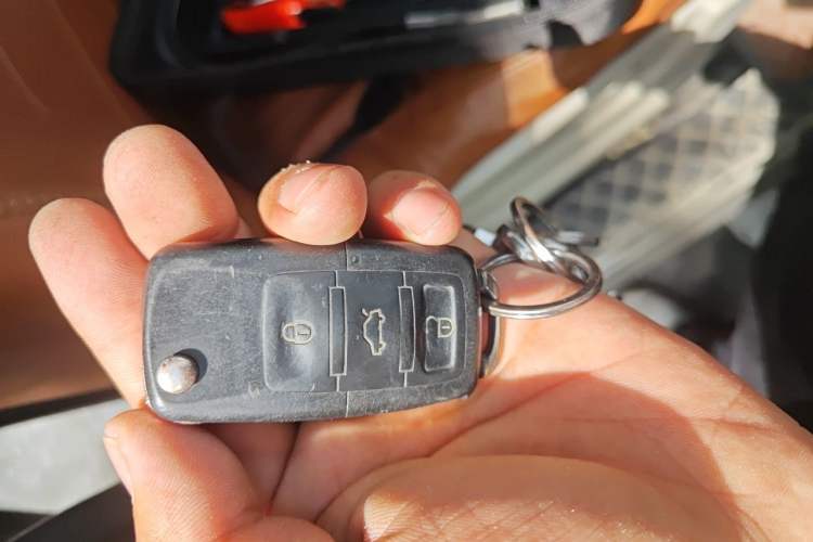 Used FORTHING Lingzhi 2019 M5L 1.6L 7-Seater Standard Model China VI Vehicle Key