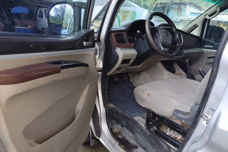 Used FORTHING Lingzhi 2019 V3 1.6L 2-Seat Standard Model China VI Driver Seat