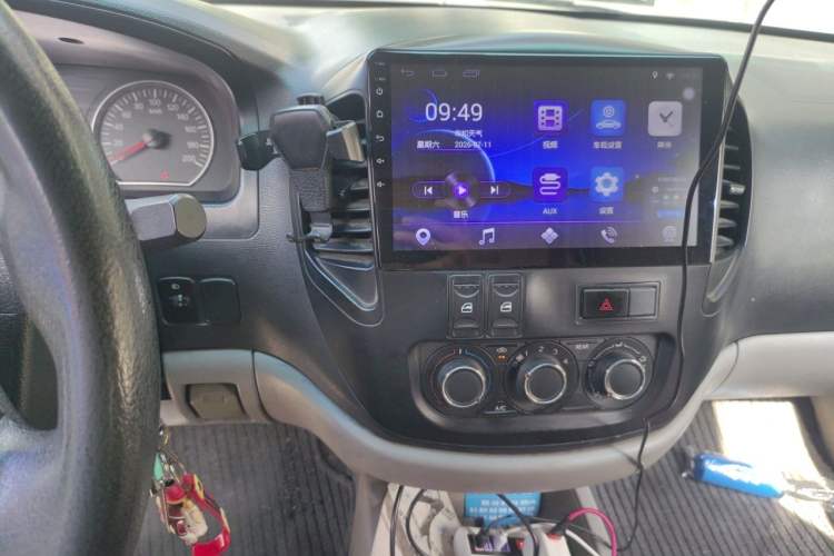 Used FORTHING Lingzhi 2019 Facelifted M3L 1.6L 7-Seater Standard Model Audio And AC Panel