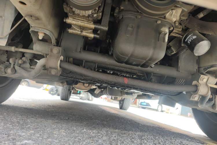 Used FORTHING Lingzhi 2019 M5 1.6L 7-Seater Base Model China VI Chassis Front