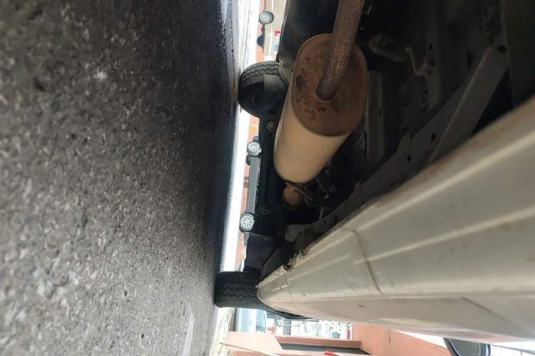 Used FORTHING Lingzhi 2019 M5 1.6L 7-Seater Base Model China VI Chassis Rear Right