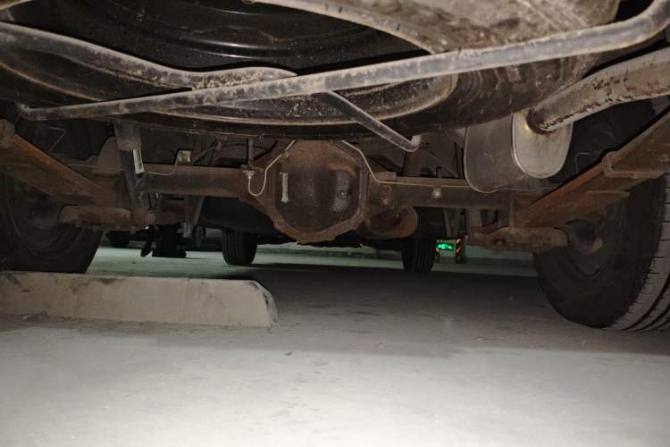 Used FORTHING Lingzhi 2019 M5L 1.6L 7-Seater Exclusive Model China VI Standard Chassis Rear