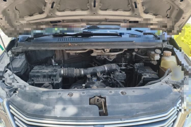 Used FORTHING Lingzhi 2019 M5 1.6L 7-Seater Exclusive Model China VI Standard Engine Bay