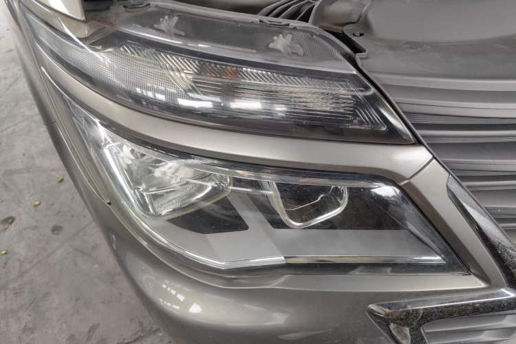 Used FORTHING Lingzhi 2019 M5L 1.6L 7-Seater Standard Model China VI Exterior 6