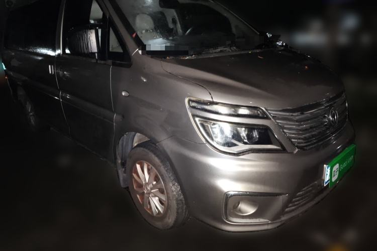 Used FORTHING Lingzhi 2019 M5L 1.6L 7-Seater Luxury Model China VI Standard Front Right 45 Deg