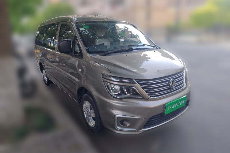 Used FORTHING Lingzhi 2019 Facelifted M5L 1.6L 7-Seater Base Model China VI Standard Front Right 45 Deg