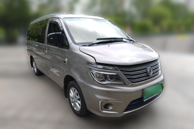 Used FORTHING Lingzhi 2019 M5L 1.6L 7-Seater Luxury Model China VI Standard Front Right 45 Deg