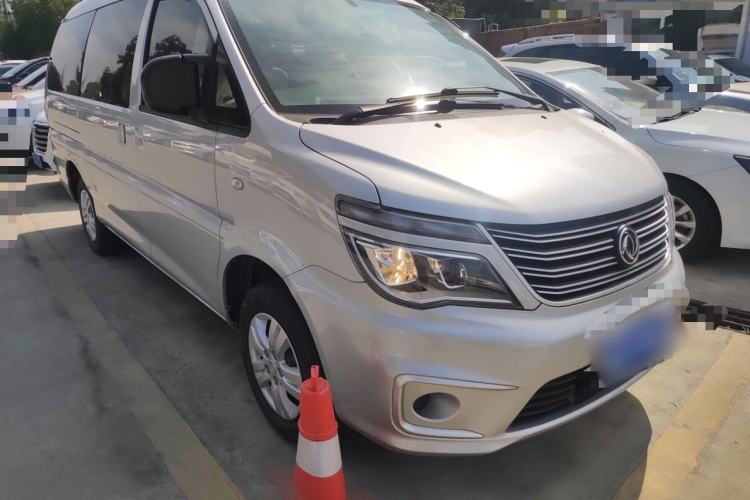 Used FORTHING Lingzhi 2019 Facelifted M5L 1.6L 7-Seater Base Model China VI Standard Front Right 45 Deg