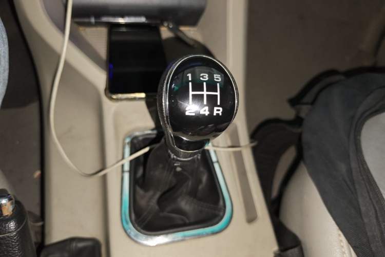 Used FORTHING Lingzhi 2019 M5L 1.6L 7-Seater Comfort Model China VI Standard Gear Lever