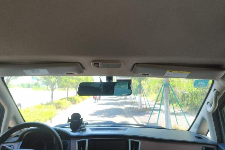 Used FORTHING Lingzhi 2019 M5 1.6L 7-Seater Exclusive Model China VI Standard Headliner