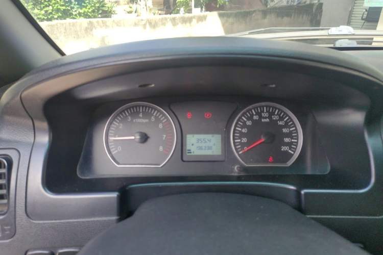Used FORTHING Lingzhi 2019 Facelifted M3L 1.6L 7-Seater Standard Model Instrument Cluster