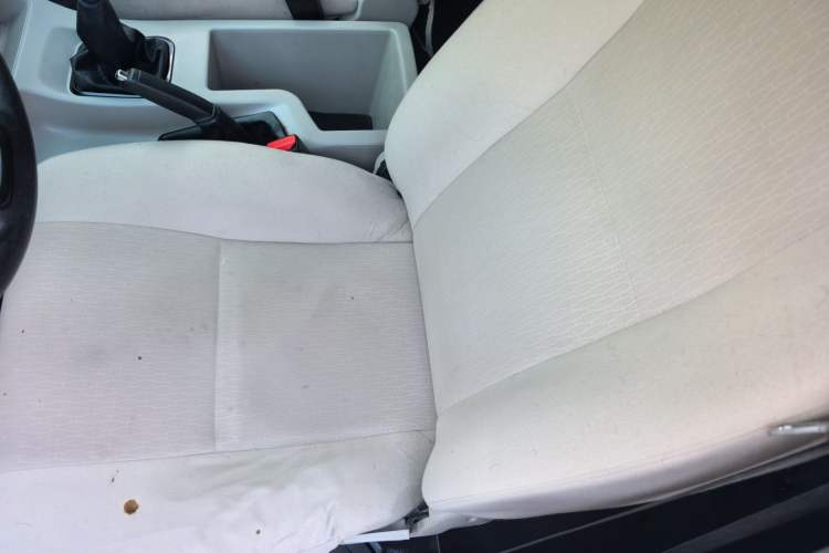 Used FORTHING Lingzhi 2019 M5L 1.6L 7-Seater Exclusive Model China VI Standard Interior 1