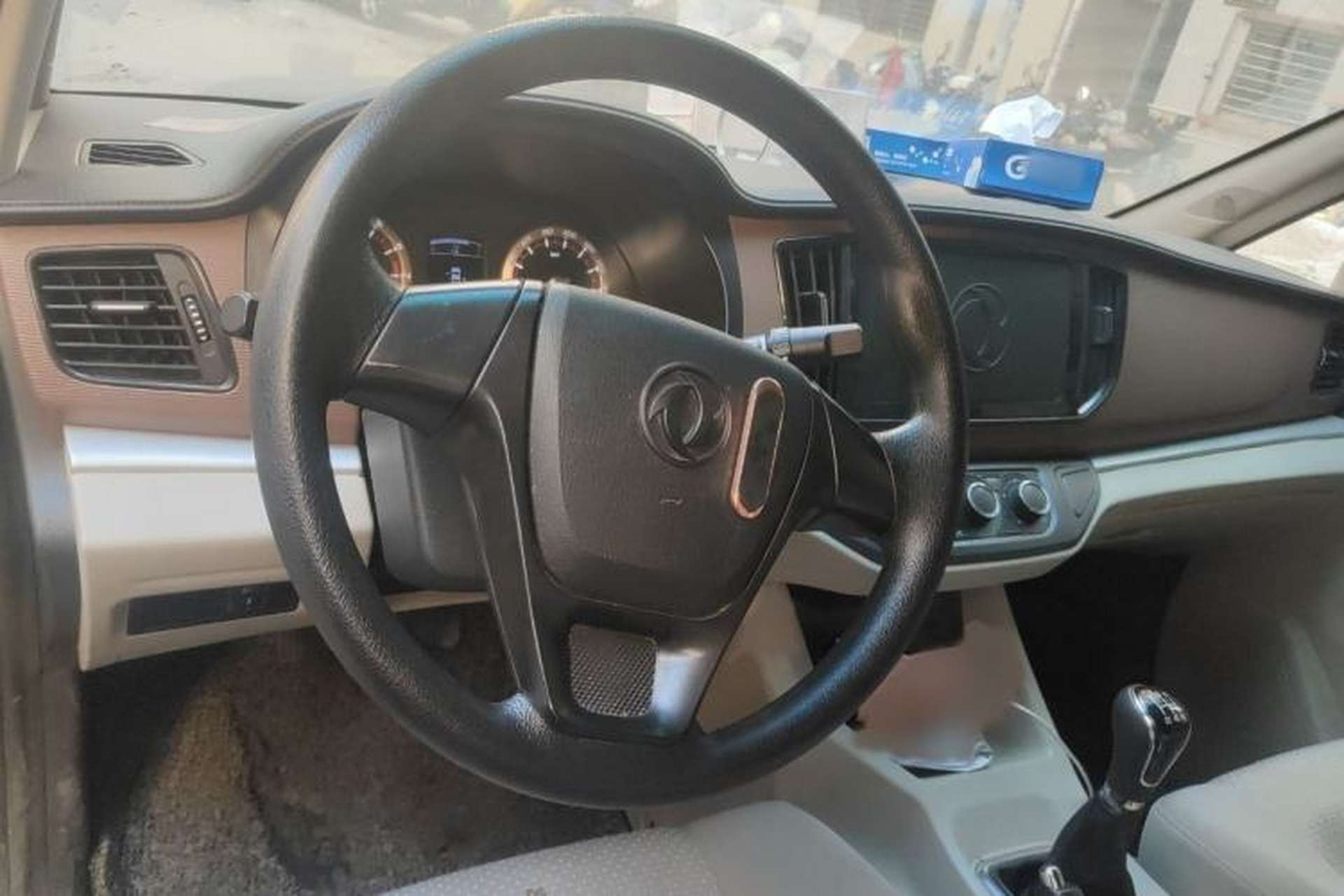 Used FORTHING Lingzhi 2019 V3 1.6L 2-Seat Standard Model China VI Interior 1