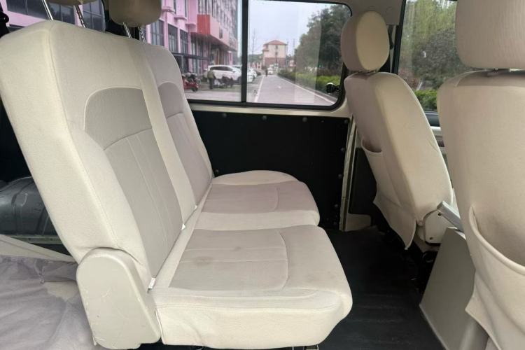Used FORTHING Lingzhi 2019 M5L 1.6L 7-Seater Base Model China VI Standard Interior 2