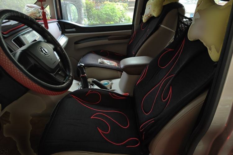 Used FORTHING Lingzhi 2019 M5 1.6L Exclusive Edition 7-Seater Left Front Seat