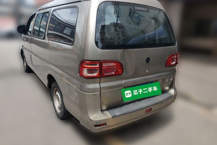 Used FORTHING Lingzhi 2019 M5 1.6L 7-Seater Base Model China VI Rear Left 45 Deg