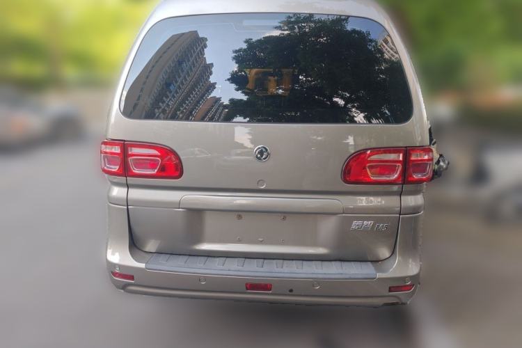 Used FORTHING Lingzhi 2019 Facelifted M5L 1.6L 7-Seater Base Model China VI Standard Rear