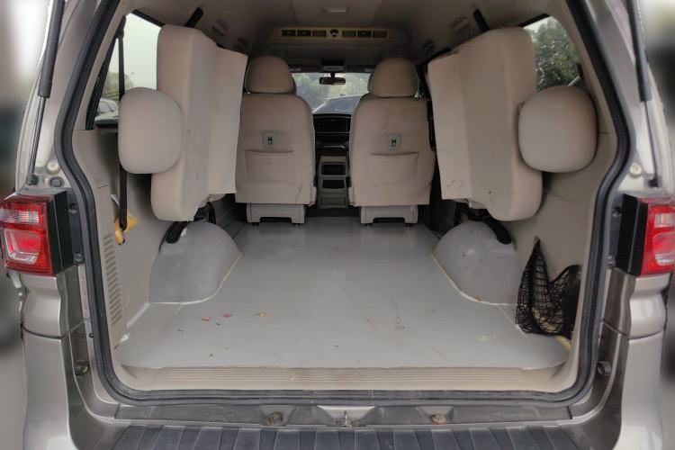 Used FORTHING Lingzhi 2019 M5L 1.6L 7-Seater Standard Model China VI Trunk