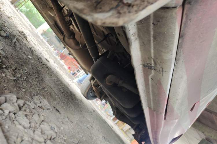 Used FORTHING Lingzhi 2019 V3 1.6L 2-Seat Standard Model China VI Chassis Front Left