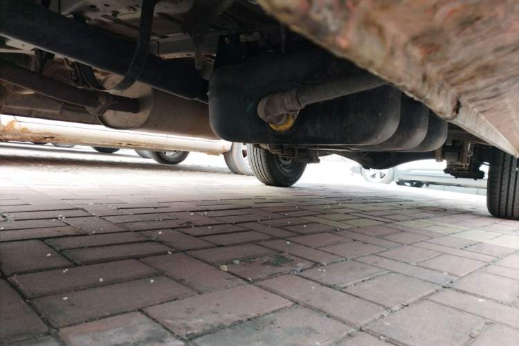 Used FORTHING Lingzhi 2019 V3 1.6L 2-Seat Standard Model China VI Chassis Front Left