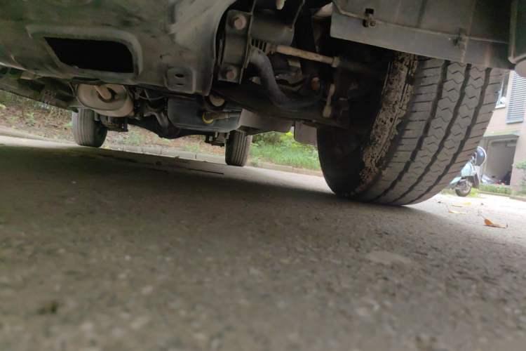 Used FORTHING Lingzhi 2019 V3 1.6L 2-Seat Standard Model China VI Chassis Front Left