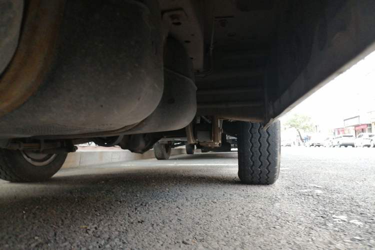 Used FORTHING Lingzhi  Chassis Front Left