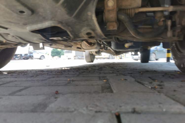 Used FORTHING Lingzhi 2019 V3 1.6L 2-Seat Standard Model China VI Chassis Front Left