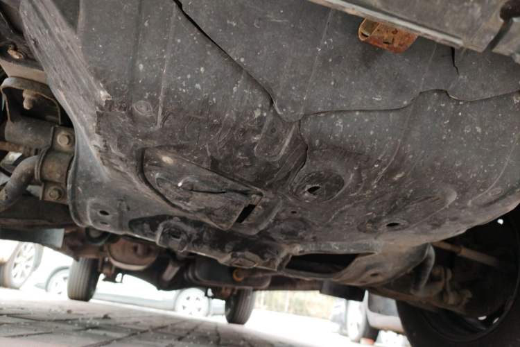 Used FORTHING Lingzhi 2019 V3 1.6L 2-Seat Standard Model China VI Chassis Front