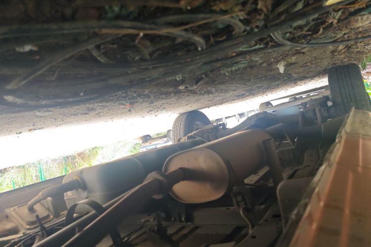 Used FORTHING Lingzhi 2019 V3 1.6L 2-Seat Standard Model China VI Chassis Front Right