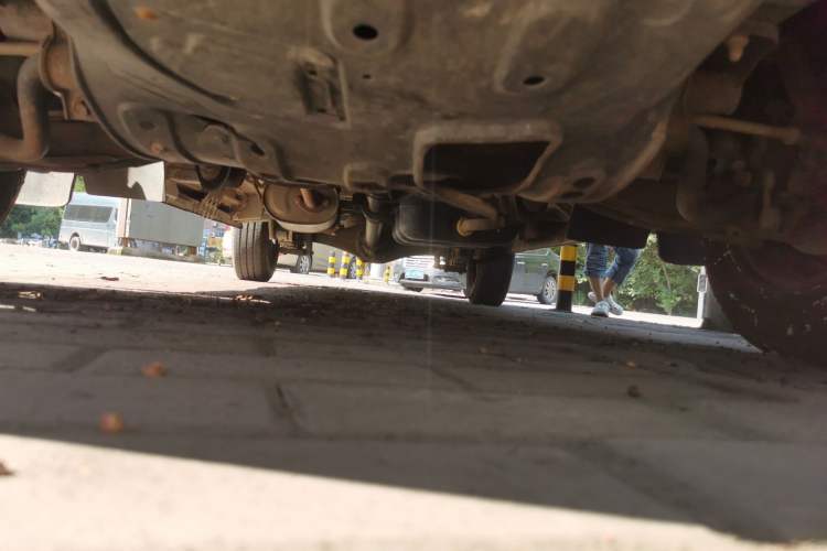 Used FORTHING Lingzhi 2019 V3 1.6L 2-Seat Standard Model China VI Chassis Front