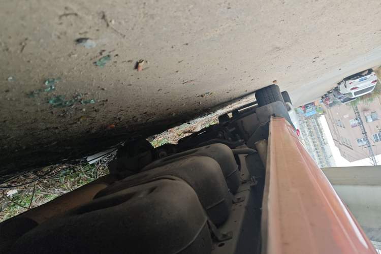 Used FORTHING Lingzhi 2019 V3 1.6L 2-Seat Standard Model China VI Chassis Rear Left