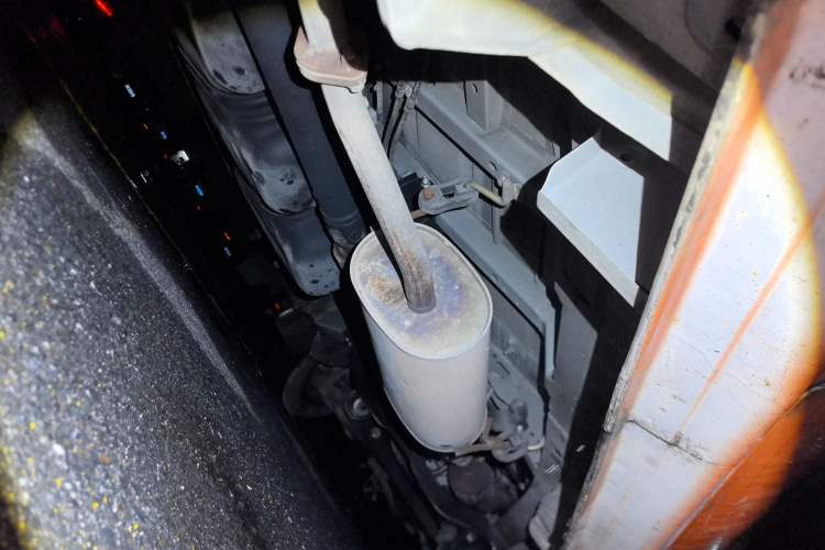 Used FORTHING Lingzhi 2019 V3 1.6L 2-Seat Standard Model China VI Chassis Rear Right