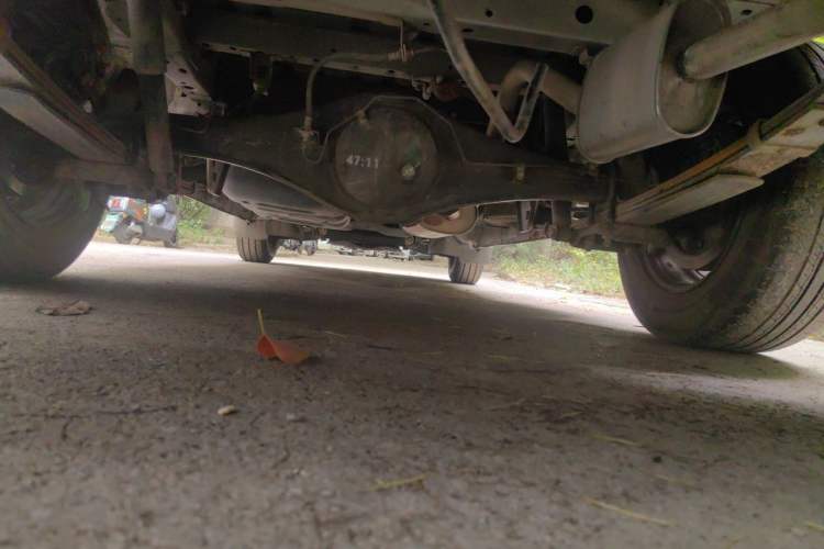 Used FORTHING Lingzhi 2019 V3 1.6L 2-Seat Standard Model China VI Chassis Rear