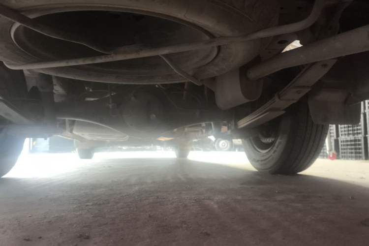 Used FORTHING Lingzhi 2019 V3 1.6L 2-Seat Standard Model China VI Chassis Rear