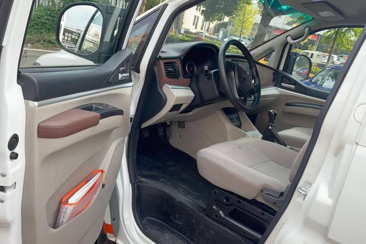 Used FORTHING Lingzhi 2019 V3 1.6L 2-Seat Standard Model China VI Driver Seat