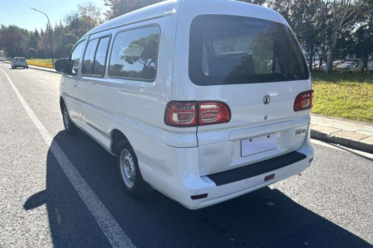 Used FORTHING Lingzhi 2019 M5L 1.6L 7-Seater Base Model China VI Standard Exterior 3