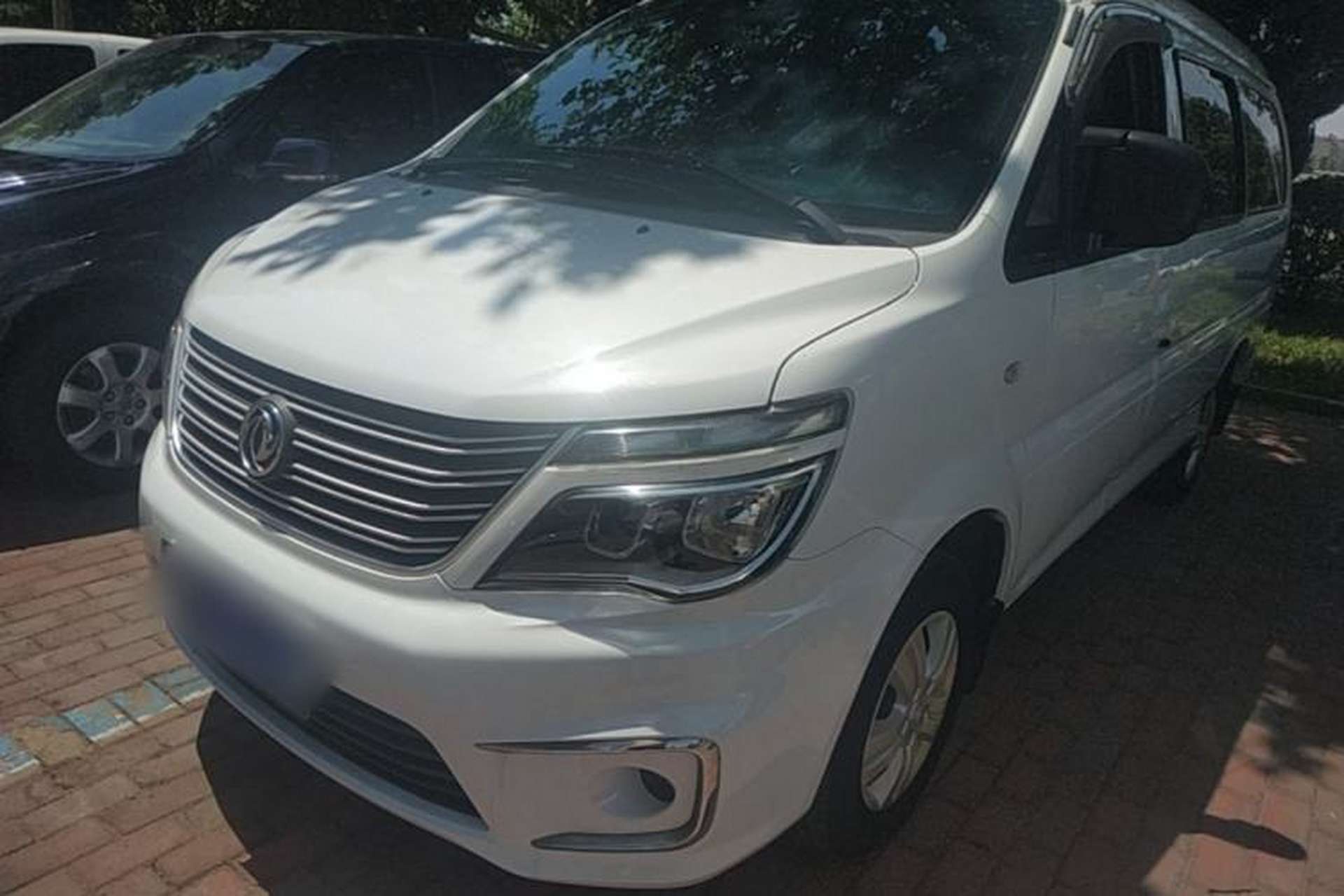 Used FORTHING Lingzhi 2019 M5L 1.6L 7-Seater Standard Model China VI Front Left 45 Deg