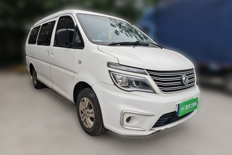 Used FORTHING Lingzhi 2019 Facelifted M5L 1.6L 9-Seater Base Model China VI Standard Front Right 45 Deg