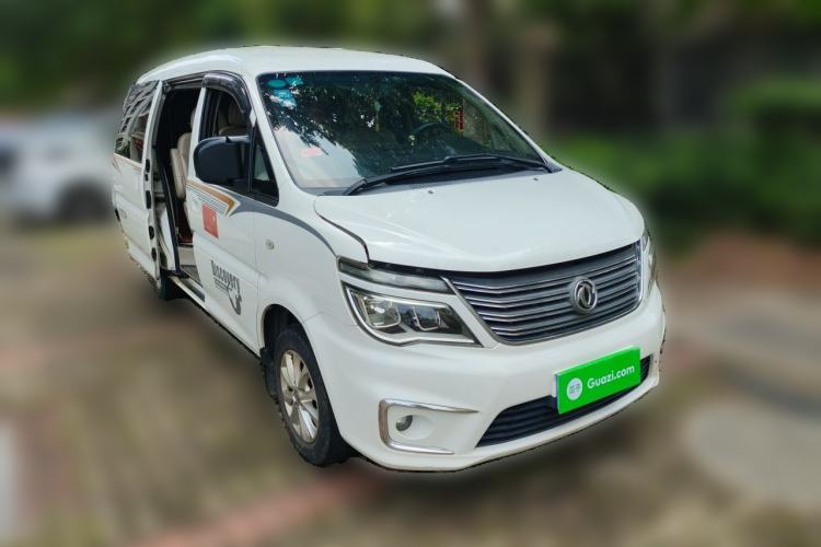 Used FORTHING Lingzhi 2019 M5L 1.6L 7-Seater Luxury Model China VI Standard Front Right 45 Deg