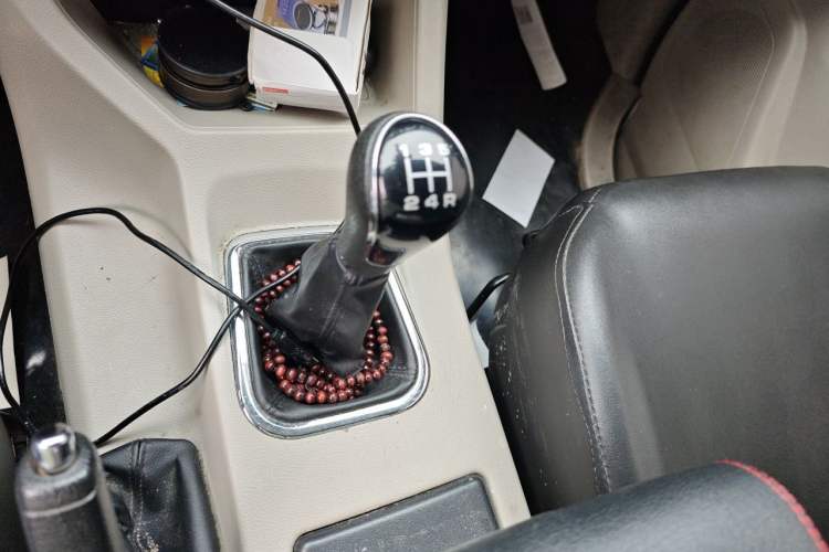 Used FORTHING Lingzhi 2019 Facelifted M5L 1.6L 9-Seater Base Model China VI Standard Gear Lever