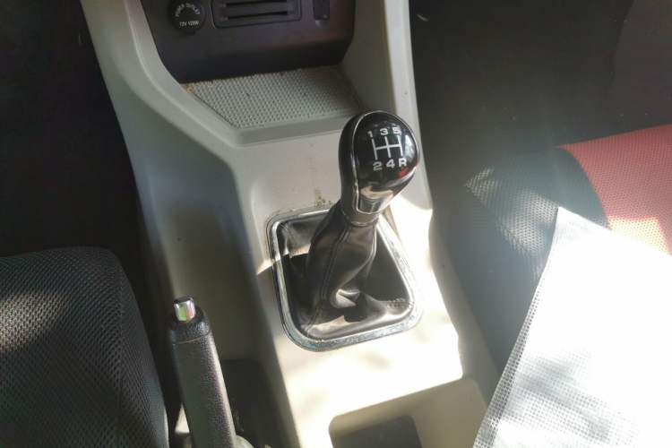 Used FORTHING Lingzhi 2019 V3 1.6L 2-Seat Standard Model China VI Gear Lever