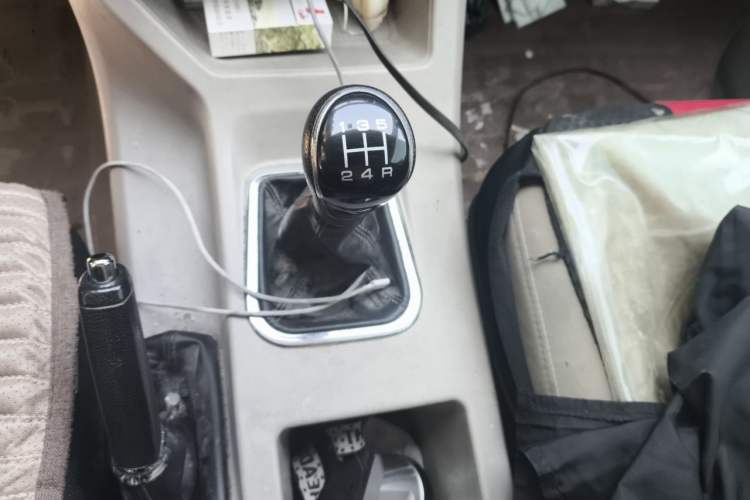 Used FORTHING Lingzhi 2019 V3 1.6L 2-Seat Standard Model China VI Gear Lever